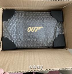 Big Chief Studios 1/6 JAMES BOND FIGURE Sean Connery Goldfinger NRFB