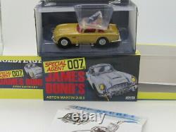 CORGI JAMES BOND'S 007 ASTON MARTIN DB5 GOLDFINGER SEAN CONNERY 04204 GOLD Car