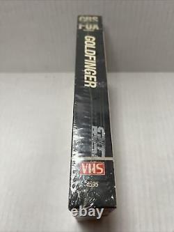 JAMES BOND 007GOLDFINGERSEAN CONNERY VHS. 1984. CBS-FOX. Water Marks Sealed