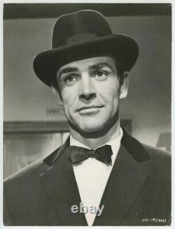 James Bond 007 1962 Dr No RARE Sean Connery Portrait Velvet Hat & Cashmere Coat