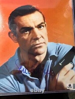 James Bond 007 Sean Connery Autograph. 8X10. COA Global Authentics