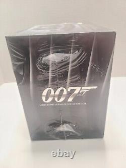 James Bond 007 Ultimate Collector's Set 21 Movies (42 Discs) Bonus 2 Books