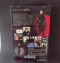 James Bond ALEC TREVELYAN Sean Bean Collectors Doll Sideshow