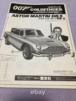 James Bond Goldfinger 1964 Aston Martin DB5 Sean Connery 007 Figure Model 124