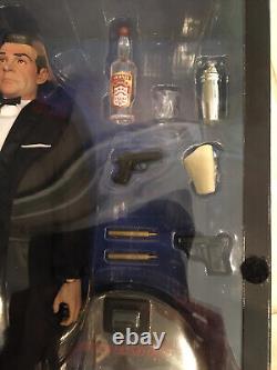 NEW Sideshow Collectibles Dr. No JAMES BOND 007 Sean Connery 12 Figure 2002