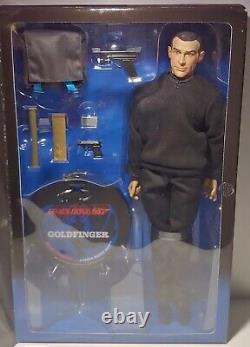NEW Sideshow Collectibles Sean Connery as James Bond in Goldfinger 12 Figure