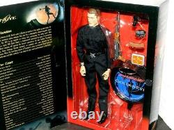 SIDESHOW JAMES BOND 007 GOLDEN EYE SEAN BEAN as ALEX TREVELYAN 12 NEW SEALED