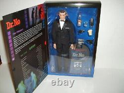 Sean Connery as JAMES BOND 007 Dr No 12 Figure Sideshow Toy Collectables NEW