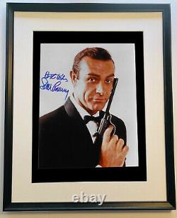 Sean Connery signed JAMES BOND 007 photo 8x10 autograph RARE Goldfinger gun pose