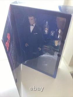 Sideshow Collectibles 007 James Bond Dr. No Sean Connery as James Bond 1/6 FIGURE