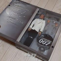 Sideshow Collectibles 007 James Bond Legacy Collection Sean Connery
