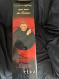 Sideshow Collectibles Alec Trevelyan 006 JAMES BOND 007 Sean Bean 12 Figure