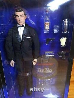 Sideshow Collectibles Dr. No James Bond 007 Sean Connery 12 Action Figure 2002