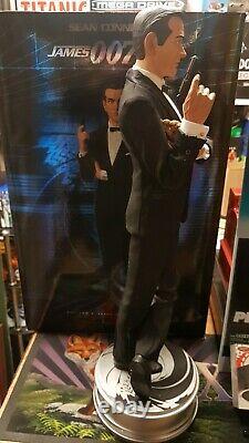 Sideshow Sean Connery James Bond 007 Hot Toy 896/2000 LIMITED 1/4 Scale Statue