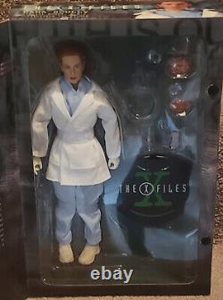 Sideshow Toys The X-files Fbi Agent Dana Scully Autopsy 12 Figure. New In Box