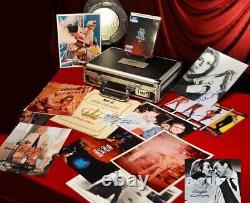 Signed SEAN CONNERY 007, 10 YOLT JAMES BOND Autographs, UACC COA, DVD, Briefcase