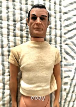 Vintage 1965 GILBERT James Bond 007 Sean Connery Doll & Accessories