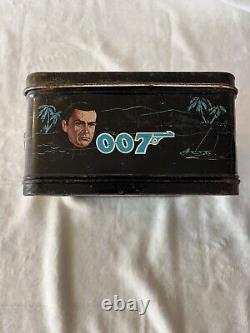 Vintage 1966 James Bond Secret Agent 007 Lunchbox Sean Connery (No Thermos)