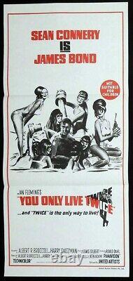 YOU ONLY LIVE TWICE Original 70sr Daybill Movie poster James Bond Sean Connery